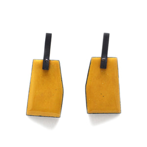 Short Geometric Enamel Posts: Butternut